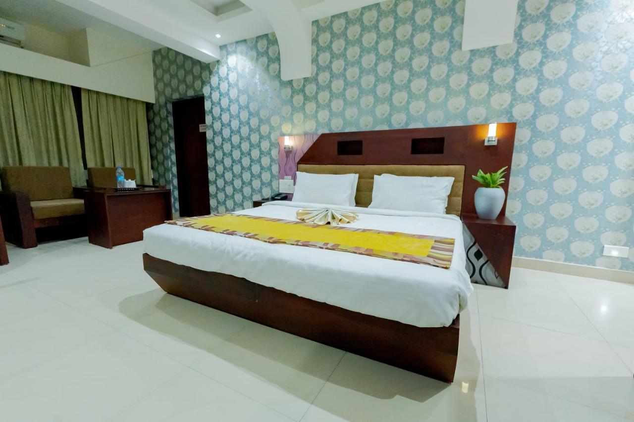 Hotel Orchid Residency Kottayam Esterno foto