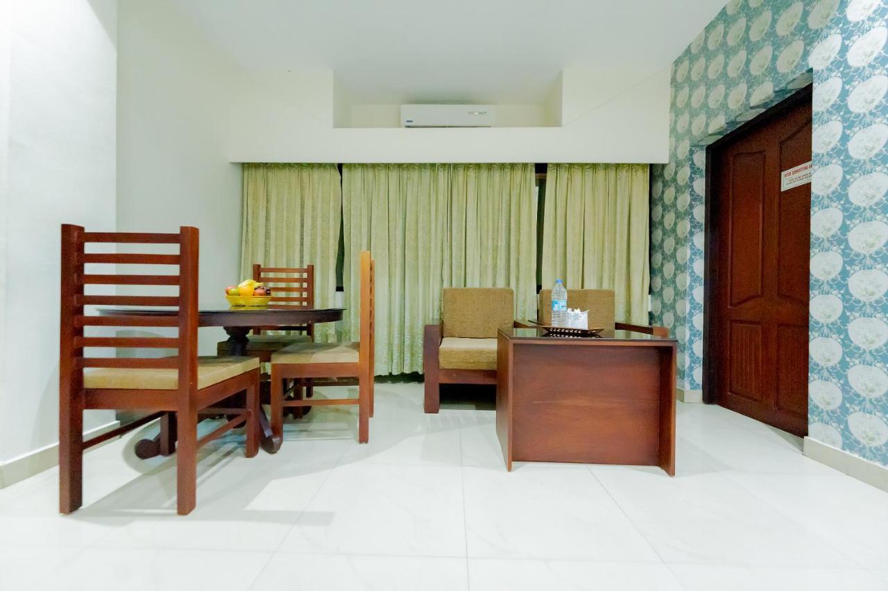 Hotel Orchid Residency Kottayam Esterno foto
