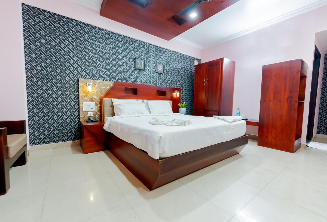Hotel Orchid Residency Kottayam Esterno foto
