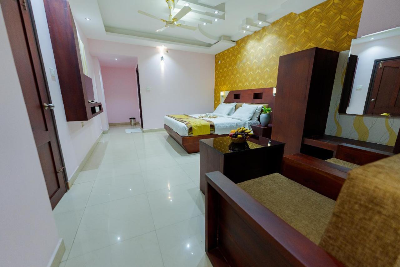 Hotel Orchid Residency Kottayam Esterno foto