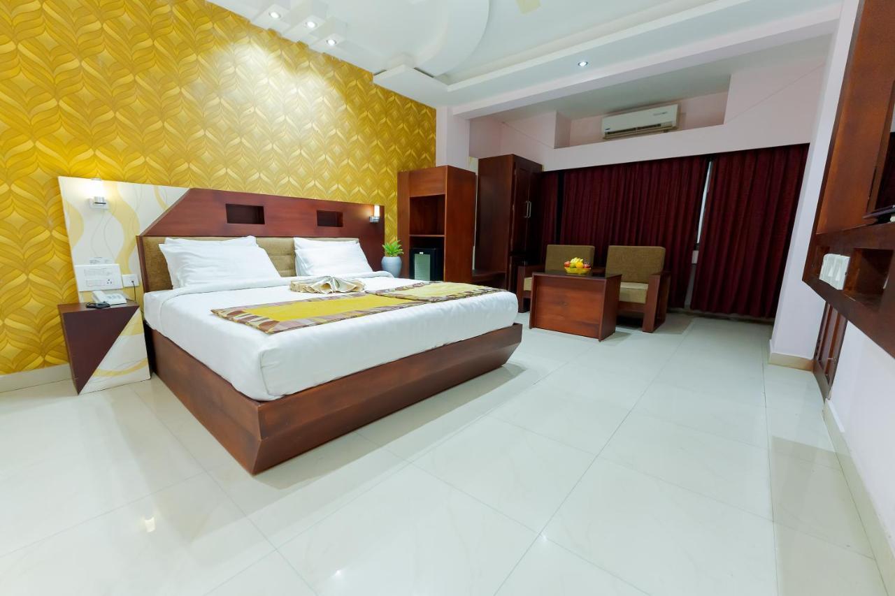 Hotel Orchid Residency Kottayam Esterno foto